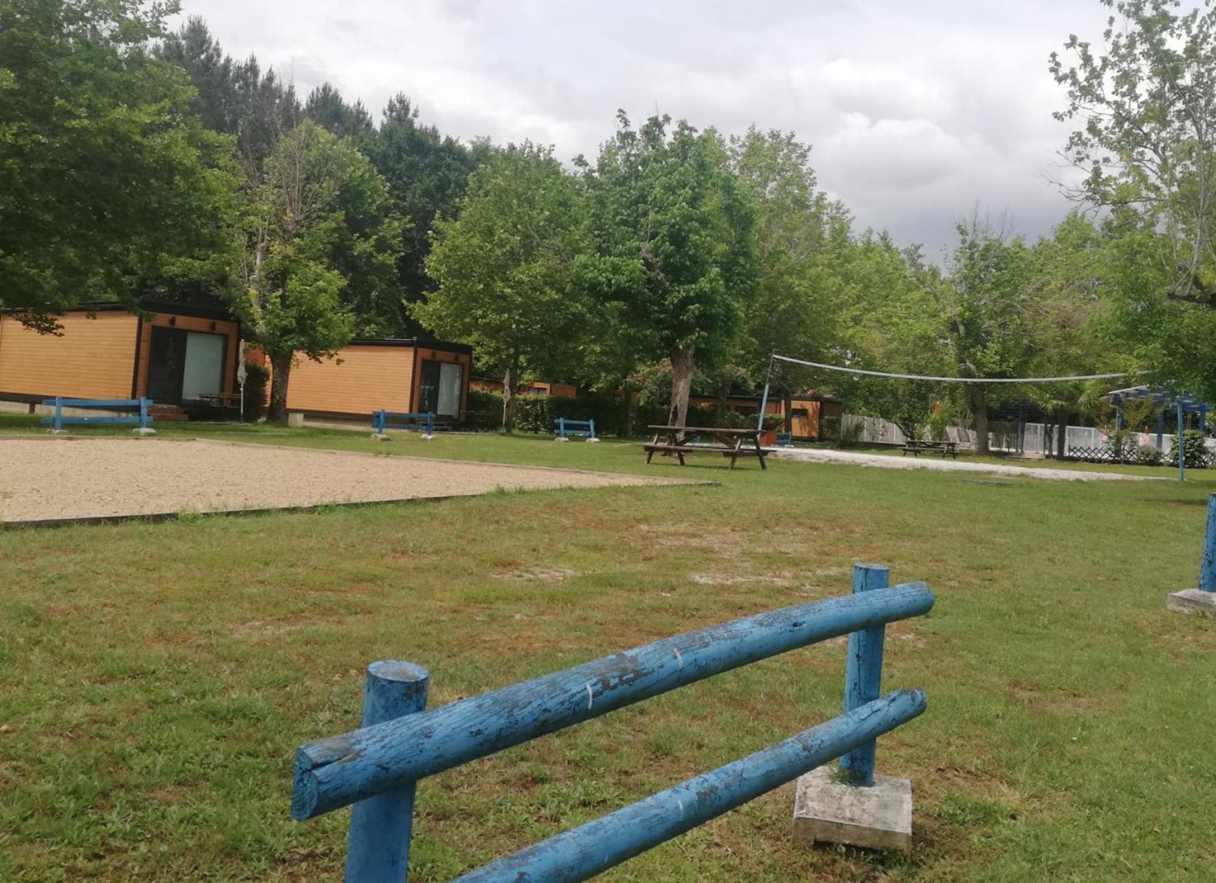 Hotel Petite Maison De Vacances Onesse-et-Laharie Exterior foto